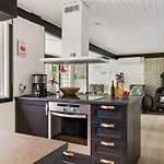 Sybilla - 600m From The Sea By Interhome *
